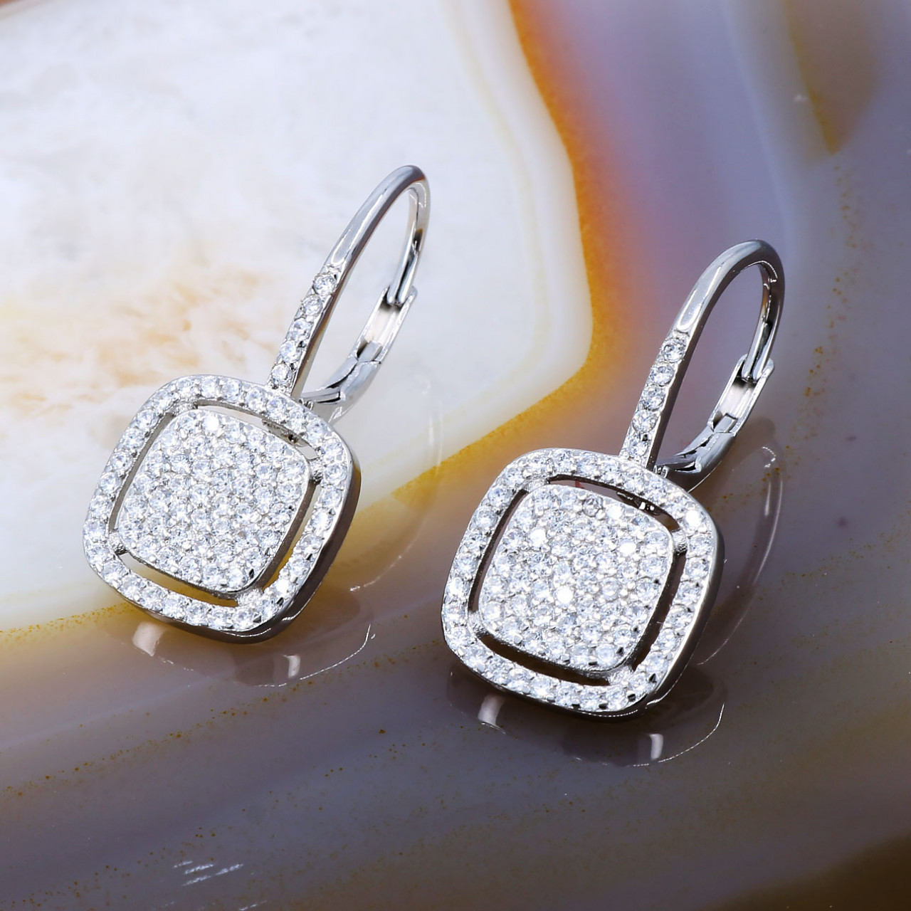 Cercei Din Argint 925 Model Forma Patrata Cu Cristale Zirconia Cod 3191 cercei-din-argint-925-model-forma-patrata-cu-cristale-zirconia-cod-3191