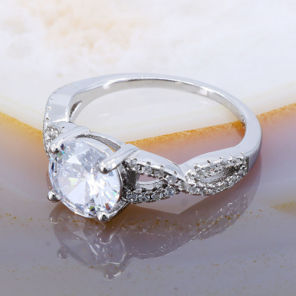 Inel din Argint 925 model Impletit cu Cristal Zirconia cod 2490