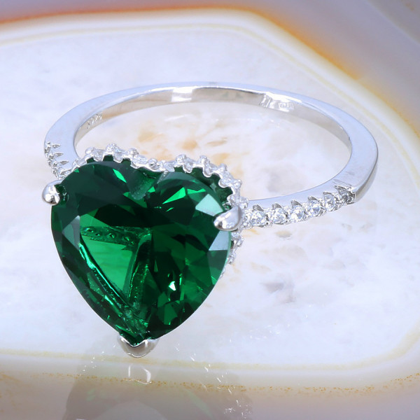 Inel din Argint 925 cu Cristal Mare Verde Deschis in forma de Inima 2300