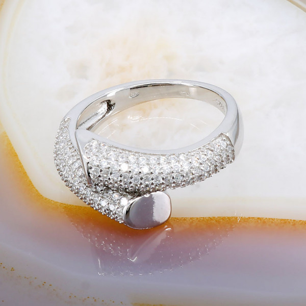 Inel din Argint 925 model Nail cu cristale Zirconia cod 2377