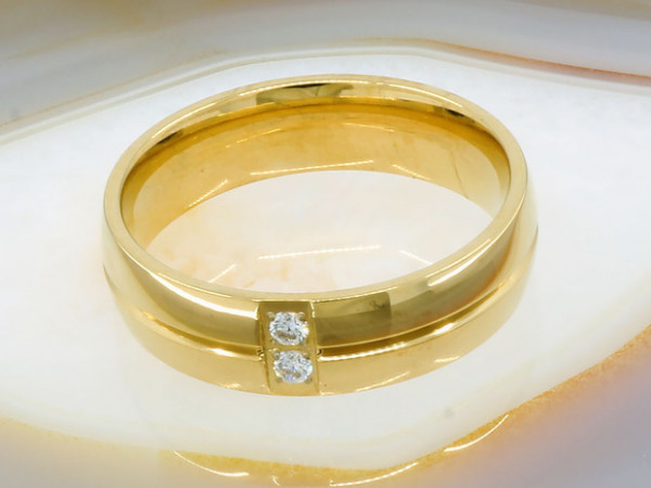 Inel tip Verigheta Placat cu Aur cu doua Cristale Zirconia i1326