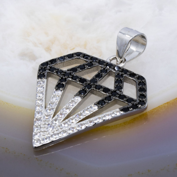 Pandantiv de Argint 925 forma Diamant cu Cristale Zirconia Albe Clare si Negre 982