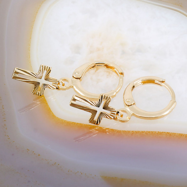 Cercei cu perla Placati cu Aur 18K model cu Pandantiv Cruce cod 3308