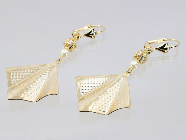 Cercei Placati cu Aur 18K model Fantezie model Perla cp3054