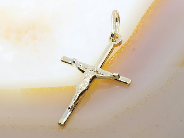 Pandantiv model Cruce cu Isus Placat cu Aur 18K 459