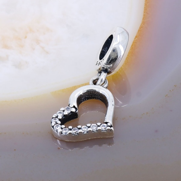 Talisman Pandantiv model Inima cu Cristale Zirconia c1223