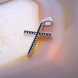 Pandantiv cu doua fete din Argint cu Cristale Zirconia model Cruce c1344 - Img 2