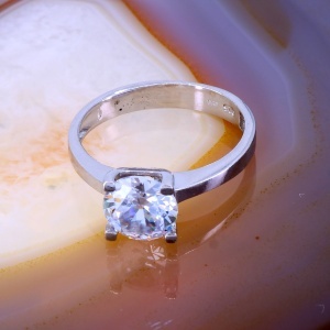 Inel cu piatra Rotund Briliant Cut model Solitaire din Argint 925 c3144
