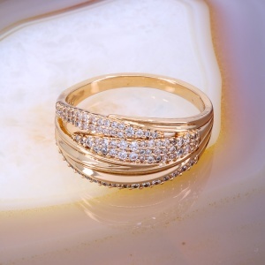 Inel placat cu aur rose presarat cu Cristale zirconia c1684