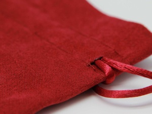 Saculet Textil de culoare Rosu 83x110 mm - Img 2