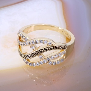 Inel ondulat placat cu aur Galben presarat cu Cristale zirconia model grecesc c1687