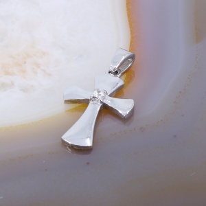 Pandantiv Cruce Clasica din Argint cu Cristal Zircona c1266