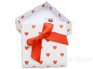 Cutie Alba din Carton cu Inimi Rosii si Funda Rosie, set bratari sau cercei c17981