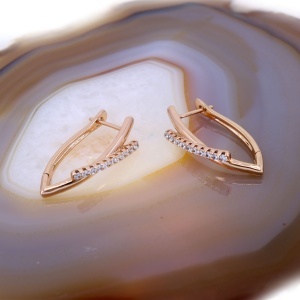 Cercei Placati cu aur Roz model fantezie cu cristale zirconia c4151