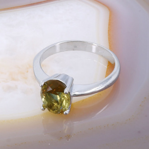Inel de Argint 925 cu Piatra Oval Cut Zultanit Multifatetat c2814