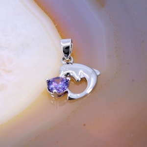 Pandantiv Delfin din Argint cu cristal zircon Mov c3141