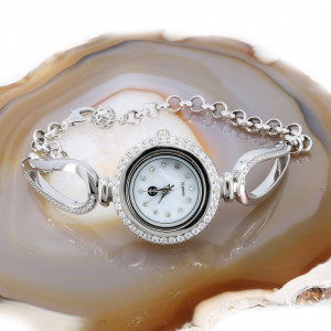 Ceas Din Argint 925 model Cadran Rotund Sidefat si Cristale Zirconia c26