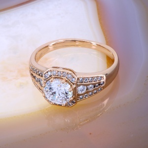 Inel Princess placat cu aur rose cu Cristale zirconia c1690
