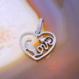 Pandantiv Inima din Argint 925 cu cristale si text Love c1309