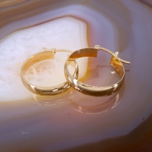 Cercei rotunzi si plati cu gravare frunzulite placati cu aur 18K c4133