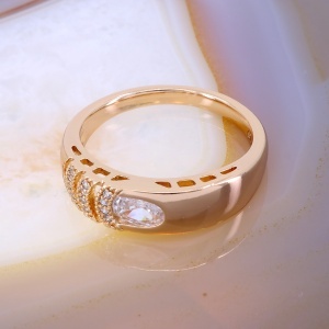 Inel Shine Crystals placat cu aur rose c1675