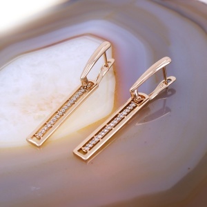 Cercei bara cu cristale placati cu aur 18K c4144