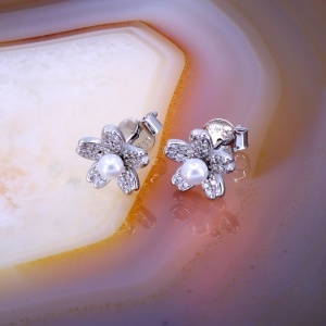 Cercei din Argint model Floare cu Cristale Zirconia c4315