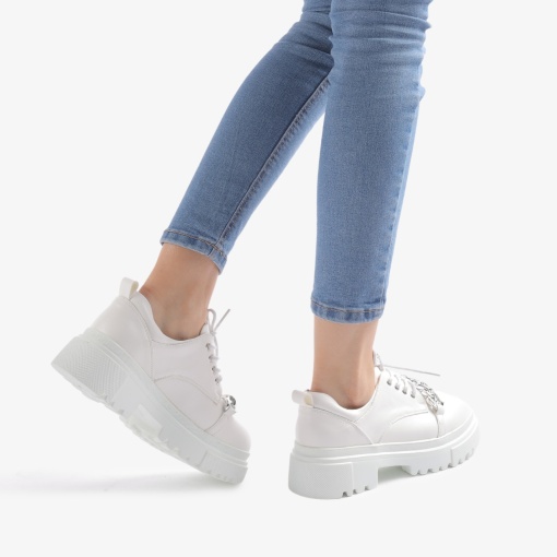 SNEAKERS dama din Piele Ecologica Lacuita cu Accesoriu Argintiu LF0718 ALB - Img 3