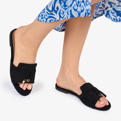 PAPUCI dama Piele ECOLOGICA CU DETALIU AURIU LF1011 Culoare: NEGRU - Img 3