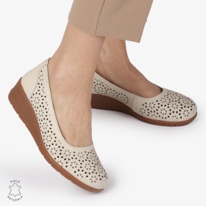 Balerini dama din Piele Naturala cu talpa groasa si Perforati LF01381 BEJ