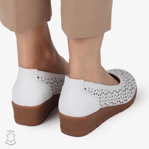 Balerini dama din Piele Naturala cu talpa groasa si Perforati LF01381 ALB - Img 4