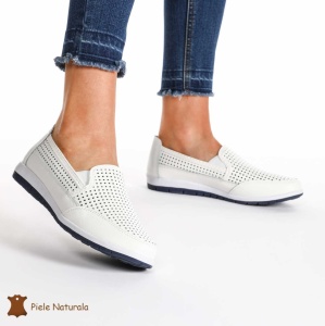 Mocasini ALbi Perforați din Piele naturală LF0224