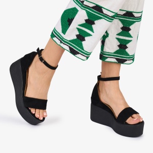 SANDALE dama Piele ECOLOGICA INTOARSA CU PLATFORMA LF1010 Culoare: Negru