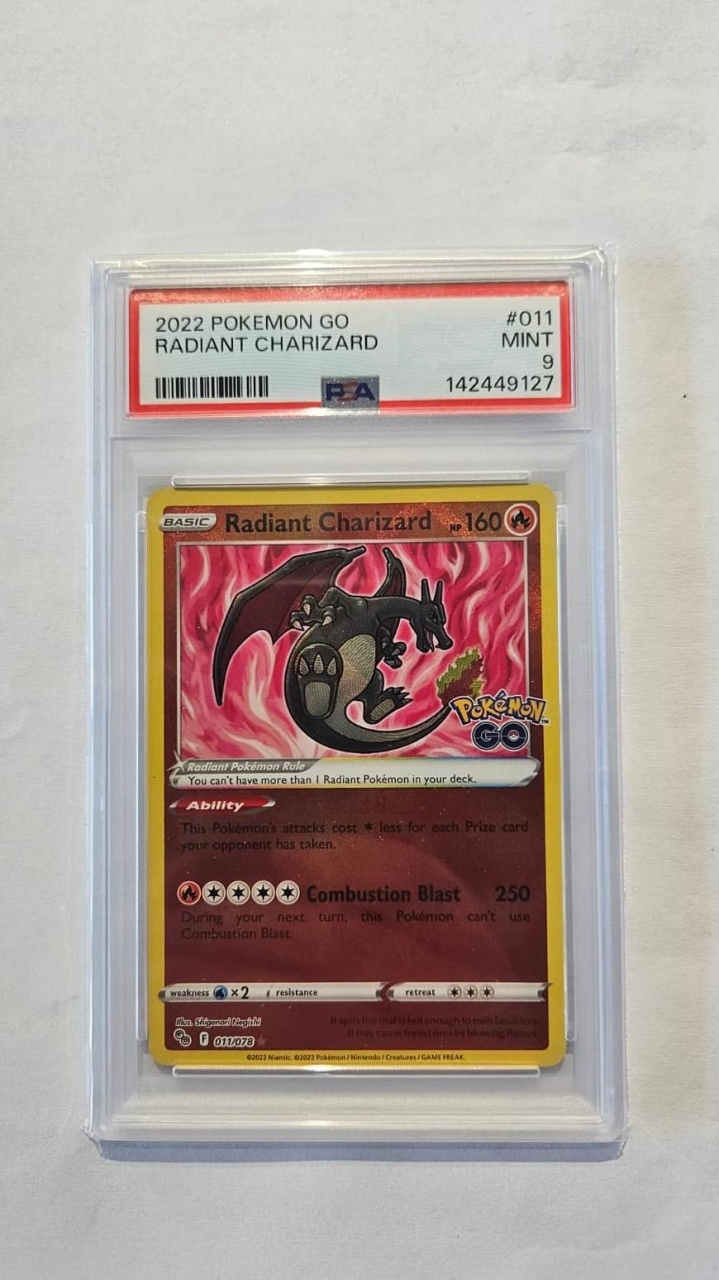 Radiant Charizard #011 PSA 10 Mint Pokémon GO, 2022 (Japanese)