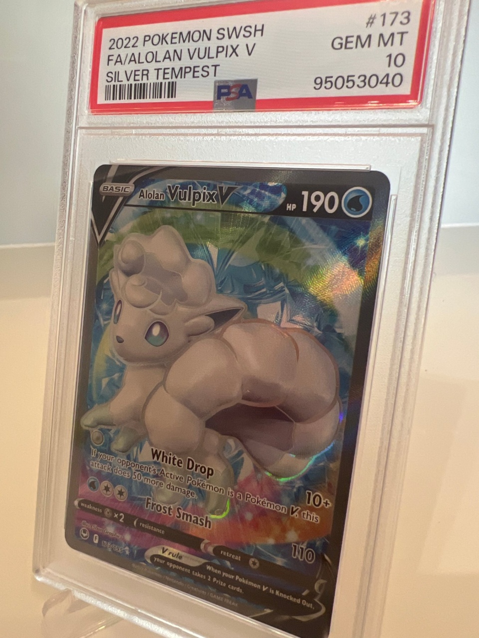 Alolan Vulpix V #173/195 PSA 10 GEM MT - Silver Tempest (SWSH12)