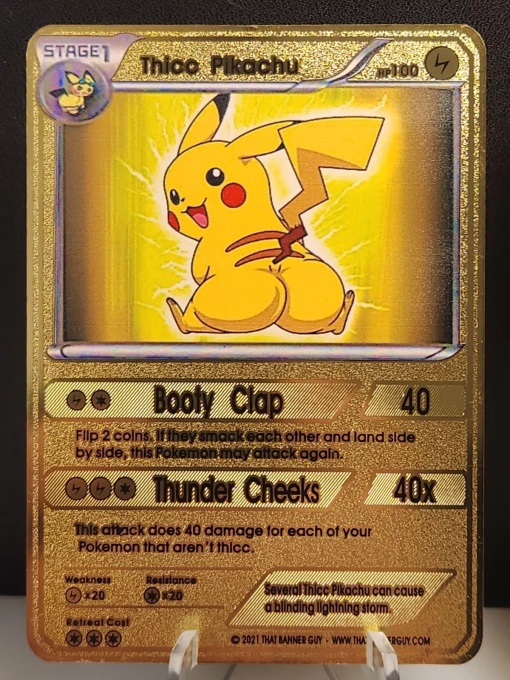 Thicc Pikachu - PokéMetal (Fan Art) Колекционерска метална карта