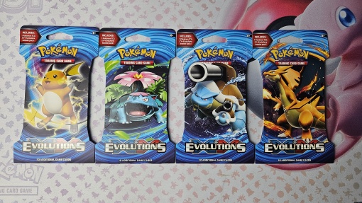 4 Pokemon XY Evolutions бустер пакети с ръкави (пълен комплект изкуства)
