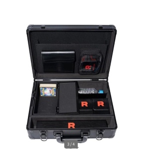 Pokémon TCG: Pokémon TCG: Team Rocket Collector's Briefcase (японски) 🚀💼