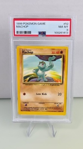 Machop #52/102 Vintage Common (английски) PSA 8 NM-MT - Img 3