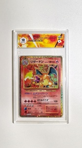 Charizard Holo #003/032 Classic Collection Holo Rare (Japoneză) GRAAD 10 GEM MT - Img 2