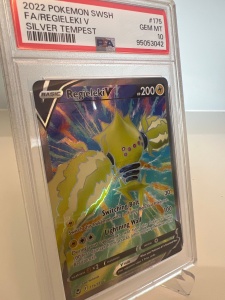 Regieleki V #175/195 PSA 10 GEM MT - Ezüst vihar (SWSH12) - Img 3