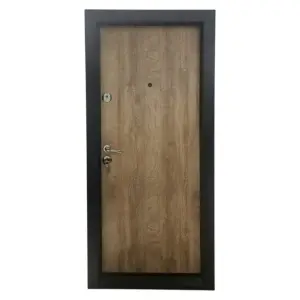 Fém lakásbejárati ajtó szigeteléssel és kitekintővel Novo Doors First Class NDS28, balos/jobbos nyitással, Méret 200X88 cm, acéllemez 1.2 mm, komplett készlet, világos tölgy