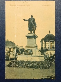 1908 - Targu Mures, statuia Kossuth si fantana Bodor (jud. Mures)