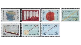 Vietnam 1985 - instrumente muzicale traditionale, serie neuzata