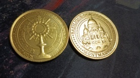 Franta 2025 - medal aurit, Basilique - Relais d'adoration eucharistique - Img 2