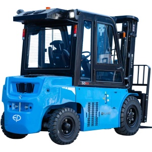 EFL503-HV-6 Stivuitor electric 5.000 kg, catarg triplex, cabina inchisa si incalzita