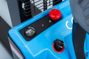 CDD12R-EN Transpalet electric cu catarg 1.200 kg, inaltime de ridicare 2.500 - 3.500 mm - Img 6