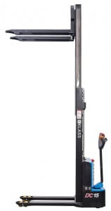 CDD15J Transpalet electric cu catarg 1.500 kg, inaltime de ridicare 2.000 - 3.500 mm - Img 6