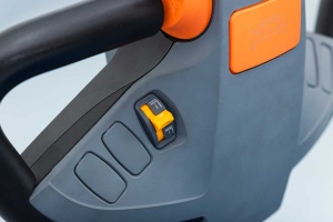 CDD12R-EN Transpalet electric cu catarg 1.200 kg, inaltime de ridicare 2.500 - 3.500 mm - Img 3