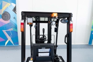 TVL181 Stivuitor electric 1.800 kg, inaltime de ridicare 4.800 mm - Img 5